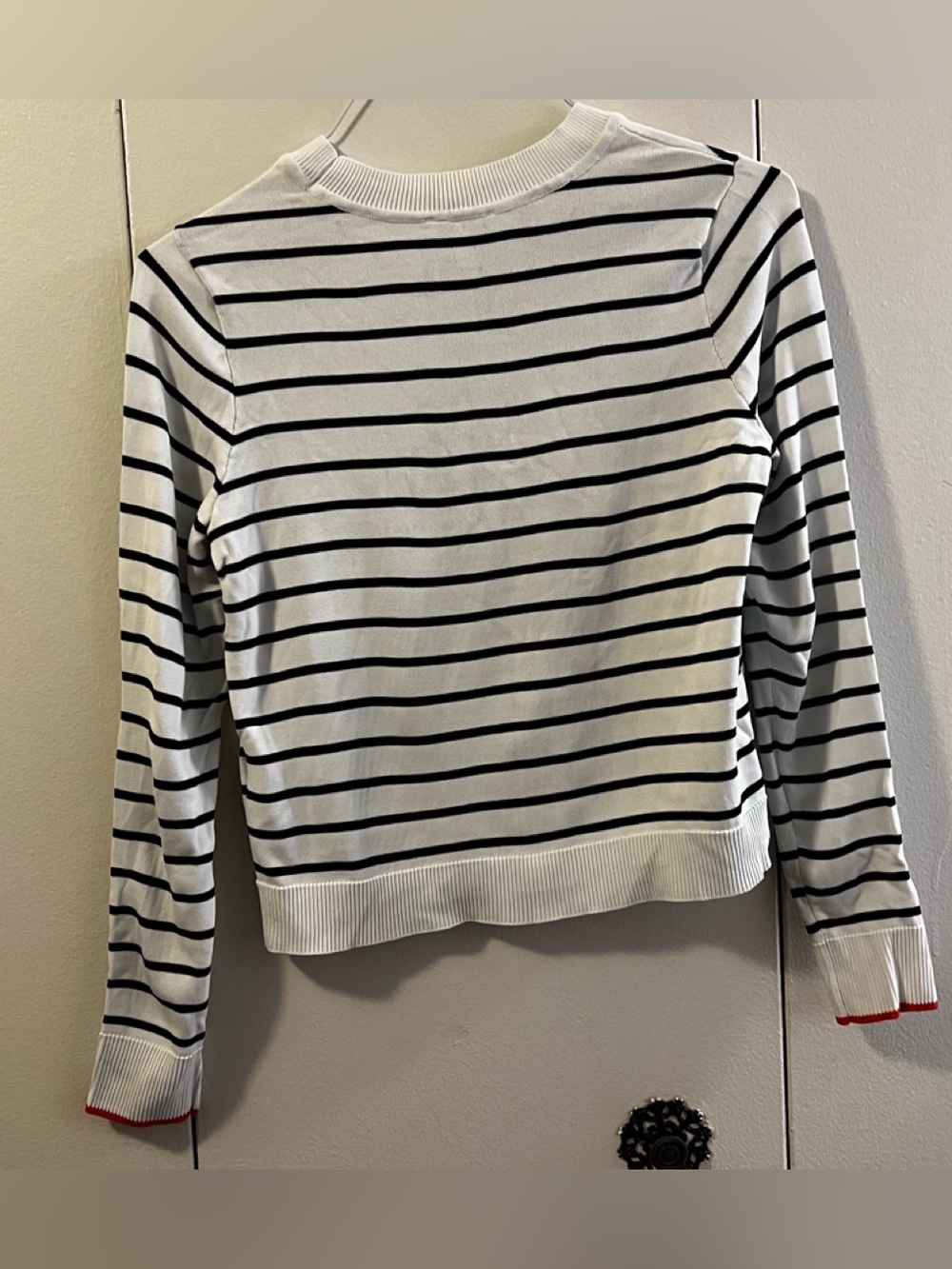 Striped Long-Sleeve Crewneck Top in White & Black with Red Cuff Accent (Size S)